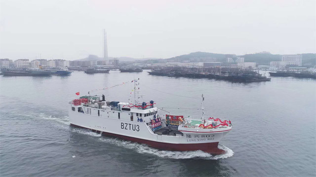 我國自主建造的首批兩艘大洋性玻璃鋼超低溫金槍魚延繩釣船隆興801和隆興802順利啟航，對于我國的玻璃鋼漁船產業化進程具有里程碑式的重要而深遠的意義。廣東博皓提供玻璃鋼船艇選材解決方案。