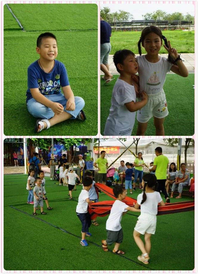 大汗淋漓的臉上，是比夏日的陽(yáng)光還要燦爛的笑容