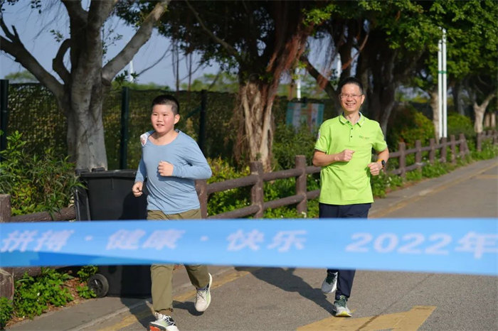廣東博皓“技壓群雄誰知曉，賽場風(fēng)云見真曉”第五屆運(yùn)動(dòng)會    -6